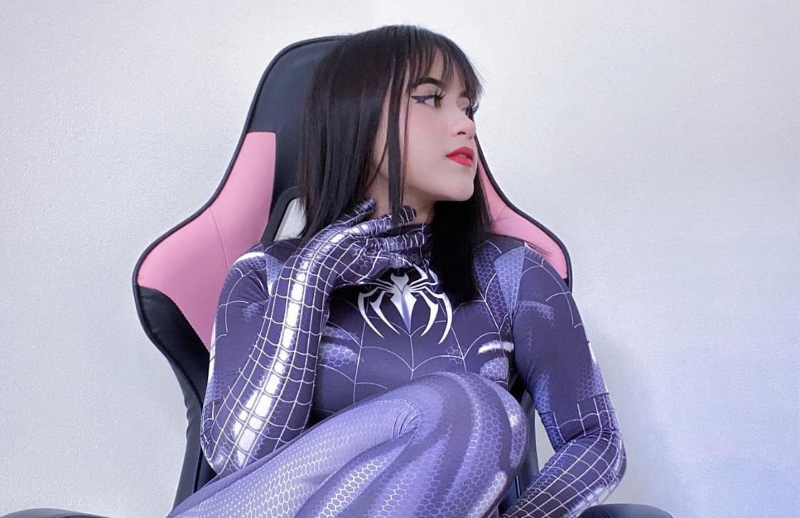 Naomi Veneses